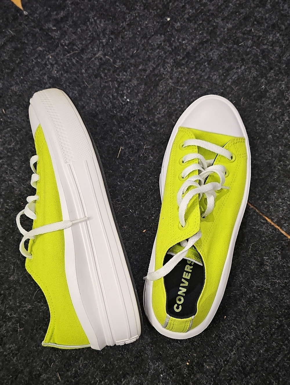 Converse Lime Green Size 9